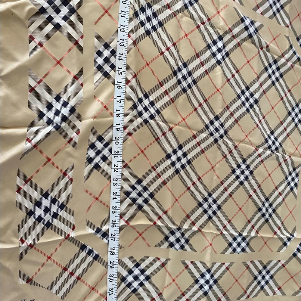Burberry Beige Checkered Scarf
